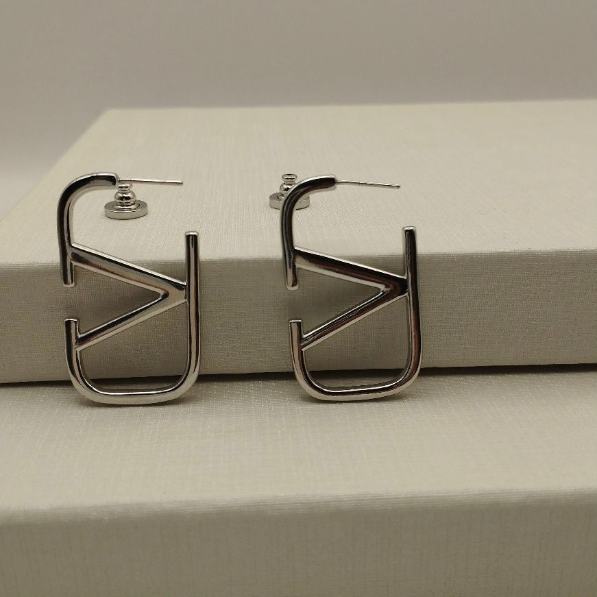 Brinco Inspiração Valentino