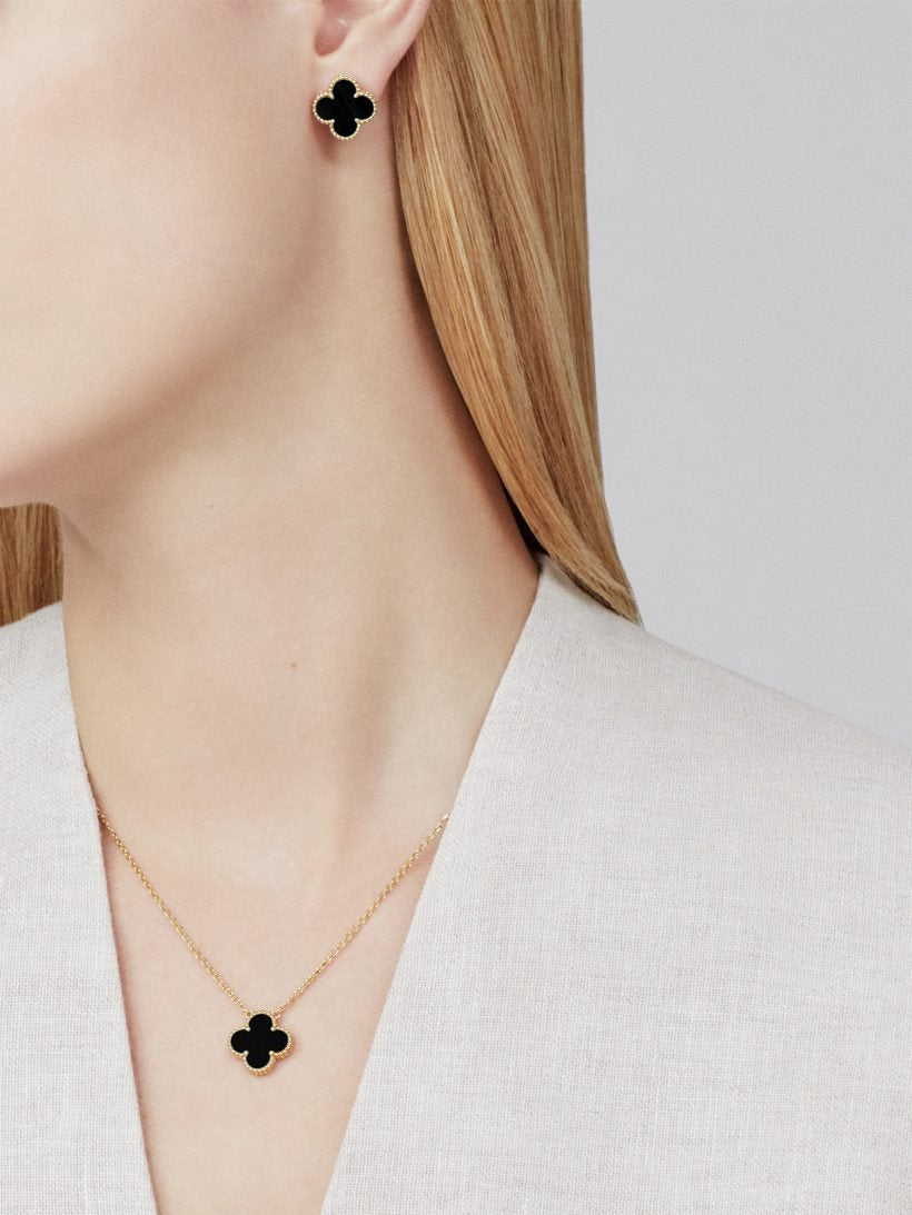 Brinco Van Trevo Preto